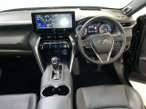 見通しのよいすっきりとした視界で、誰でも運転しやすいです。運転のしやすさは疲れにくさにも繋がりますよ♪