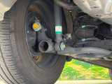 お車を安心してお乗りいただく為には、足回りの定期点検が欠かせません。サービスサポート(有償保証)では無料点検もご提供しており、安心のカーライフをお過ごしいただけるサポート体制が整っています。