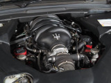 4.7リッターV8自然吸気エンジン。グラントゥーリズモでしか奏でられない音があります。