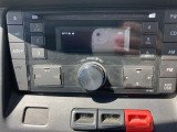 オーディオ付きで運転中にラジオ聞きながら運転できます。