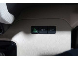 ECONボタンで低燃費モードに☆☆☆ECONスイッチを上手に使ってエコドライブ♪♪環境にもお財布にも優しい装備です☆☆☆