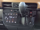 運転席/助手気シートヒーター標準装備