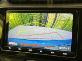 【バックカメラ】駐車時に後方がリアルタイム映像で確認できます。大型商業施設や立体駐車場での駐車時や、夜間のバック時に大活躍!運転スキルに関わらず、今や必須となった装備のひとつです!
