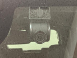 もしもの事故の場合に安心装備。ドライブレコーダーの設定・録画映像の確認をSDカードをドラレコ本体より抜く事無くナビ画面で簡単に操作できます。