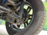 お車を安心してお乗りいただく為には、足回りの定期点検が欠かせません。サービスサポート(有償保証)では無料点検もご提供しており、安心のカーライフをお過ごしいただけるサポート体制が整っています。
