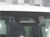 運転する人も、そうでない人も、家族みんなが安心して、自由にお出かけできる生活をサポートする先進機能。