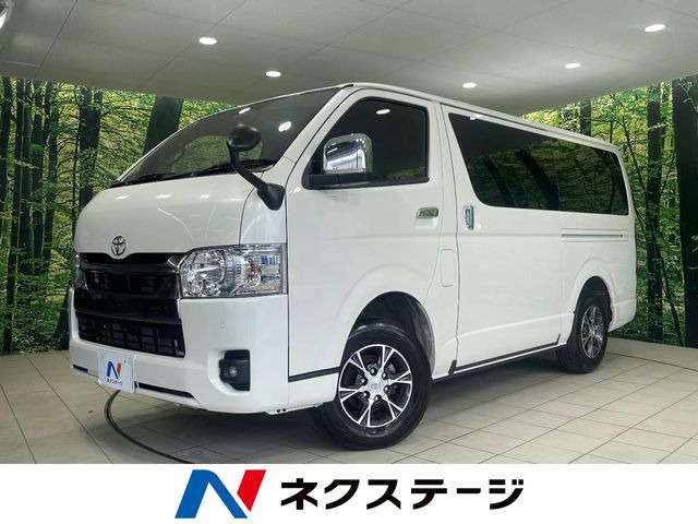 トヨタ ハイエースバン 