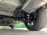 お車を安心してお乗りいただく為には、足回りの定期点検が欠かせません。サービスサポート(有償保証)では無料点検もご提供しており、安心のカーライフをお過ごしいただけるサポート体制が整っています。