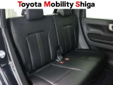 後席もゆとりあるスペ-スをしっかり確保。