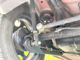 お車を安心してお乗りいただく為には、足回りの定期点検が欠かせません。サービスサポート(有償保証)では無料点検もご提供しており、安心のカーライフをお過ごしいただけるサポート体制が整っています。