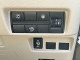 いつでも安心して運転できるようドライバーをサポートしてくれるうれしい機能充実です。