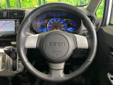 【MOMOハンドル】上質な革を使用することで、手にしっかり馴染みとても運転しやすいハンドルです♪
