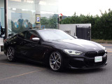 BMW在庫保有台数常時100台以上!ご来店の際はBMW本店(厚木市下荻野140-1)にご来店ください!弊社自慢の全天候型ショールーム!BMW在庫保有台数常時100台以上ございます!