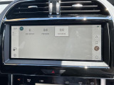 XE 300スポーツ 2.0L P300 4WD 本革シート