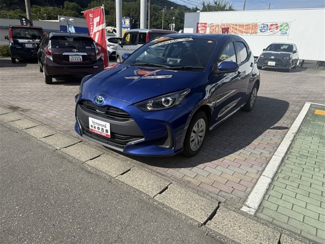 ヤリス 1.5 ハイブリッド X E-Four 4WD