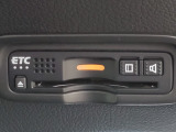 ETC車載器が装備されております。カードを挿入すれば直ぐに使えるようセットアップ(有料)してお渡しします。