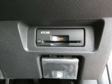 純正ETC2.0付 料金所もスムーズに通れ、割引料金の適用もあります。ビルトインできれいに収まっており、見た目もスマートです。