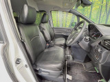 運転席シート廻りは使用感も少なく、良好な状態となっています。丁寧に使われていたことがよくわかりますね。