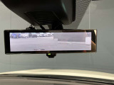 スマートルームミラーも付いてます☆後方ピラーや荷物、後席に同乗している方や曇りなど視界が遮られた場合でも後方カメラからの映像で安全確認をすることが出来て安心です☆