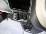 Type-A/Type-Cの電源ソケットもあるので、電子機器の充電も出来て便利です。シートヒーターも装備☆