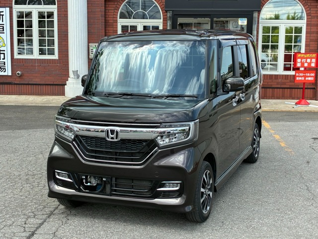 N-BOXカスタム G L ホンダセンシング 4WD