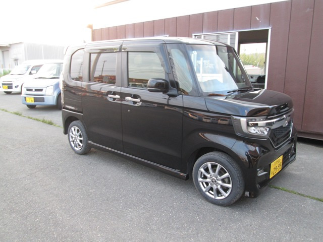 N-BOXカスタム G L ホンダセンシング 4WD