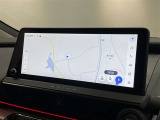 ディスプレイオーディオを装備。スマホとクルマをつなぐことで、これまでのナビに加えて、いろんなサービスが楽しめます。