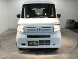 フロントマスクは個性もいっぱい! 人気の車です。