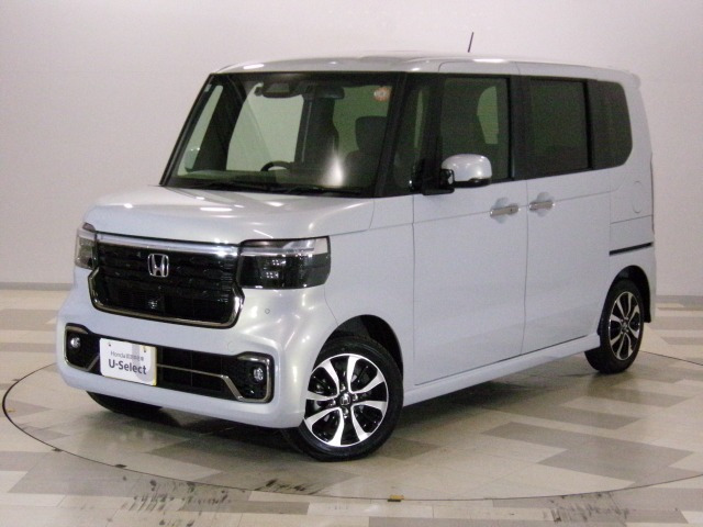N-BOXカスタム コーディネートスタイル モノトーン 