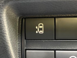 【パワースライドドア】スマートキーや運転席のスイッチでスライドドアの開閉が可能♪電動だから力を入れてドアを開ける必要が無く、小さいお子様でも、重い荷物を持っている時もラクに開け閉めできます♪
