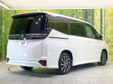 ☆全国のネクステージからお取り寄せが可能※!遠方の店舗に展示してあるクルマが気になる場合も、最寄りの店舗でご覧いただくことが可能です!是非私たちに要望をお聞かせください!※別途費用