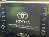 【ナビ機能付き8型ディスプレイオーディオ】ナビ機能搭載の他、お持ちのスマートフォンと連携して、ナビやbluetoothでの音楽再生が可能です♪デザインはもちろん操作性も良好!