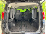 普段のお買い物や通勤、送迎等に十分な荷室スペースを確保しております。セカンドシートを倒すと、大きな荷物の積載も可能です♪