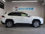 走りにこだわりながら収納力も持ち合わせたお車です。荷物を載せて軽快なドライブを楽しめますよ♪