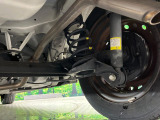 お車を安心してお乗りいただく為には、足回りの定期点検が欠かせません。サービスサポート(有償保証)では無料点検もご提供しており、安心のカーライフをお過ごしいただけるサポート体制が整っています。