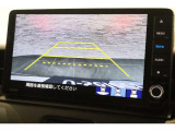 バックカメラが装備されており、後方の安全確認はもちろんのこと狭い場所での駐車や雨の日・夜間など視界の悪いコンディションでのストレスの軽減にもなります!