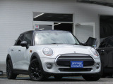 ご成約頂いた車両は、全社点検行います!MINI正規ディーラーと同じ最新のコンピューター診断機にて国家資格を持った整備士が診断、整備を実施致します。