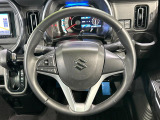 【純正革巻きステアリング】上質な革を使用することで、手にしっかり馴染みとても運転しやすいハンドルです♪