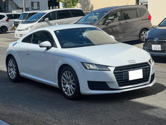 TTクーペ 2.0 TFSI