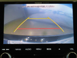 バックカメラが付いているので後方確認が非常にしやすいです。今や運転初心者も熟練者も必須装備!ついていて損はないですね♪