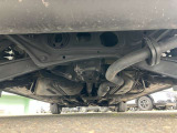 下回りの状態です。錆が少ない車です。