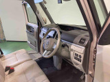 納車前にはプロのメカニックが点検、整備を行いますので安心してお乗り頂けます!!