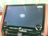 【14インチ ディスプレイオーディオ】大画面のディスプレイはAppleCarPlayやAndroidAutoが利用可能。大きな画面でスマホナビアプリ等が利用いただけます♪