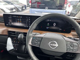 メーカーオプションの『NissanConnectインフォテインメントシステム』。 別途「ニッサンコネクトサービス」(年会費:10980円)ご加入で【GOOGLEマップ・ナビ機能】が使えます。