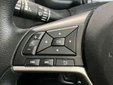 ステアリングスイッチ搭載!ハンドルひとつで手を離さなくても運転中視線をそらさなくても操作が出来て便利です♪