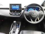 ぜひ展示車の運転席に座ってみてください。