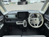 オーディオレス車の為、お好みのオーディオをお選びください(*&rsquo;&omega;&rsquo;*)