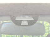【シティブレーキアクティブシステム】低速走行中に前方の車両等を認識し、衝突しそうな時は警報とブレーキで衝突回避と被害軽減をアシスト。より安全にドライブをお楽しみいただけます。