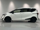 トヨタセーフティセンス(TSS)搭載。衝突被害軽減ブレーキなどの安全運転を支援する装置を搭載し、ドライバーの安全をサポートします。