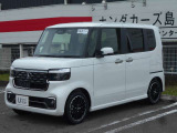 当社新車店舗にて展示・試乗使用の車です☆距離少なく状態良好です!